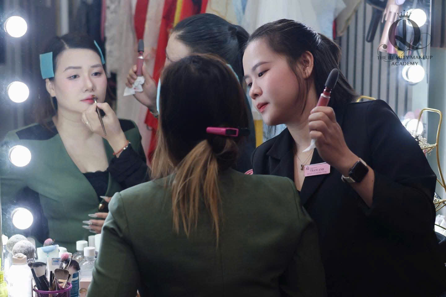 Thực hành Makeup chuyên sâu